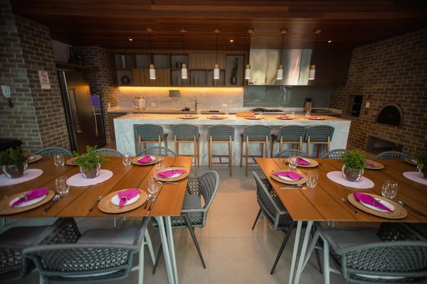 Couteaux en acier vs Couteaux en céramique, le match